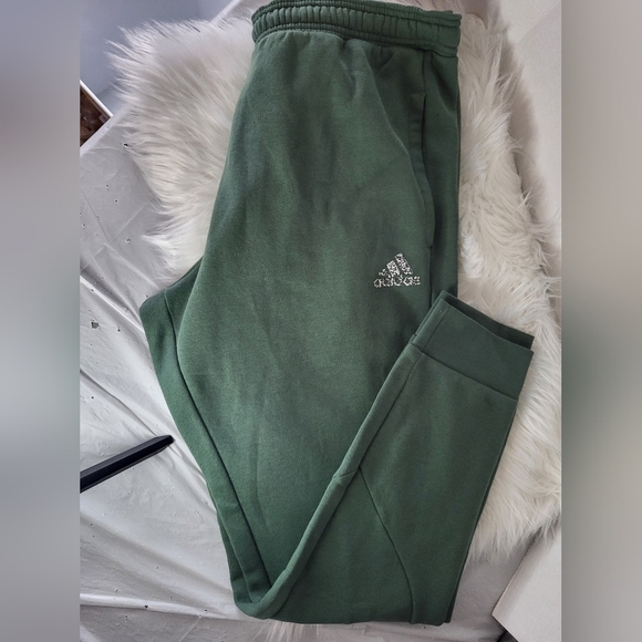 Green Adidas Men Sweatpants, Size XL (36) - Picture 5 of 6